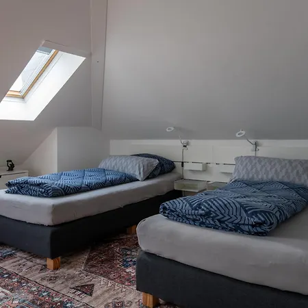 Mit Einer Sauna Direkt Am Park Apartamento Wiesbaden