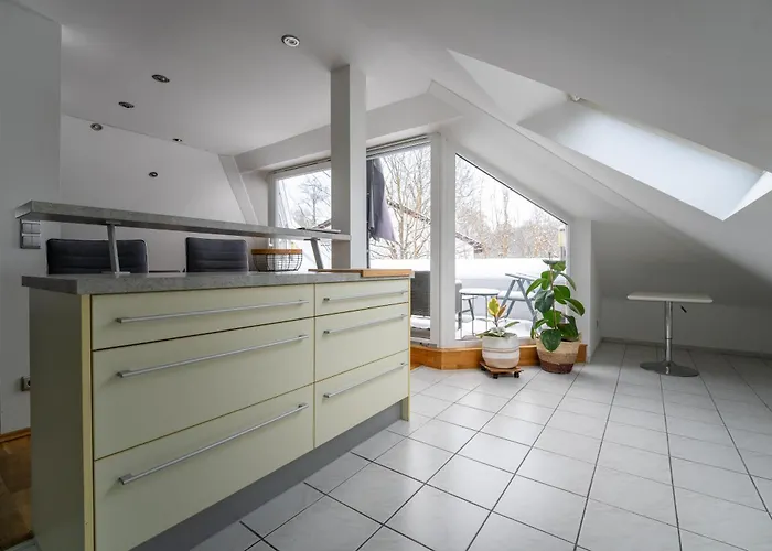 Mit Einer Sauna Direkt Am Park * Wiesbaden